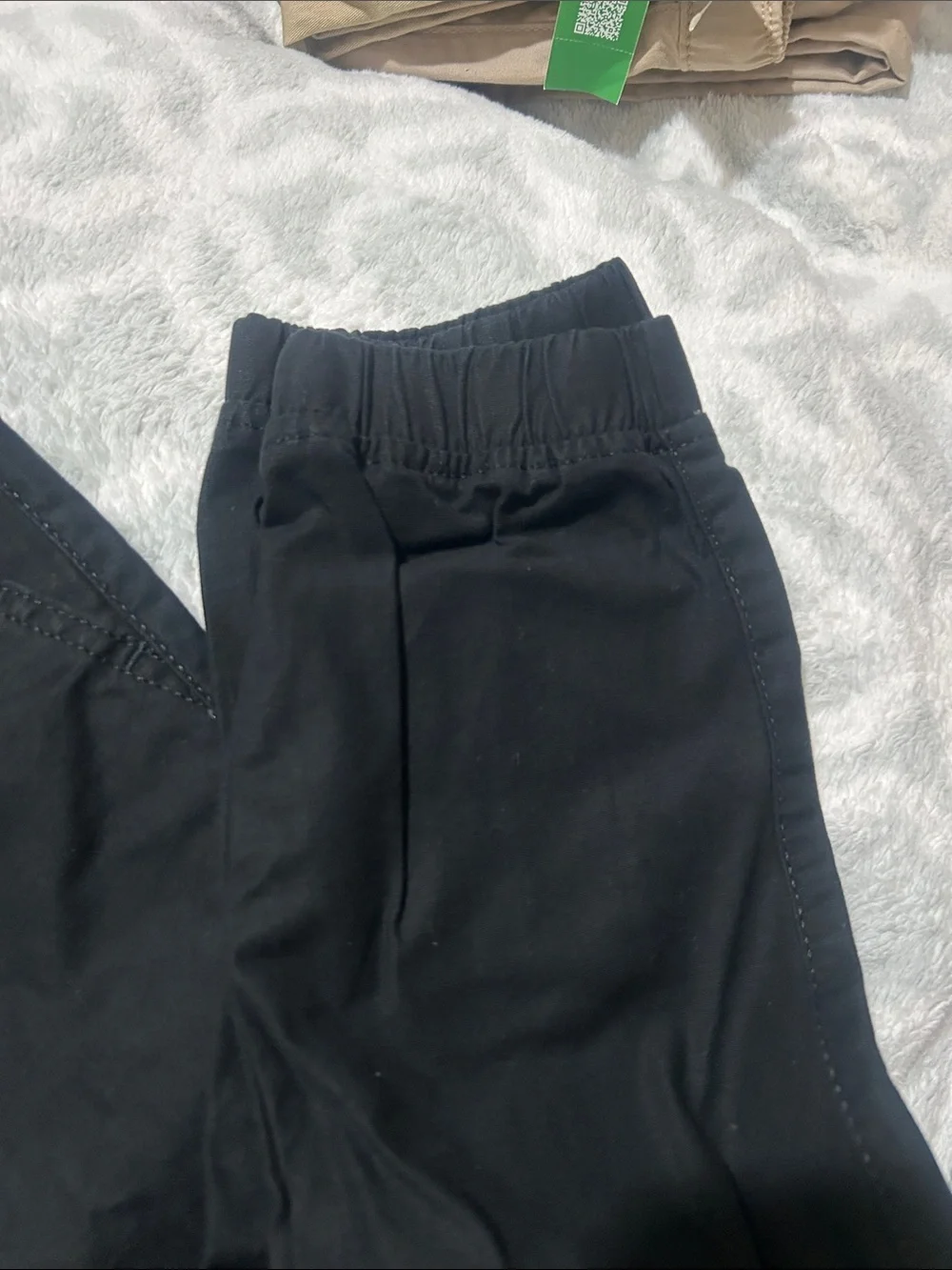 GAP Black Kids Jogger Sweatpants perfect for school uniform